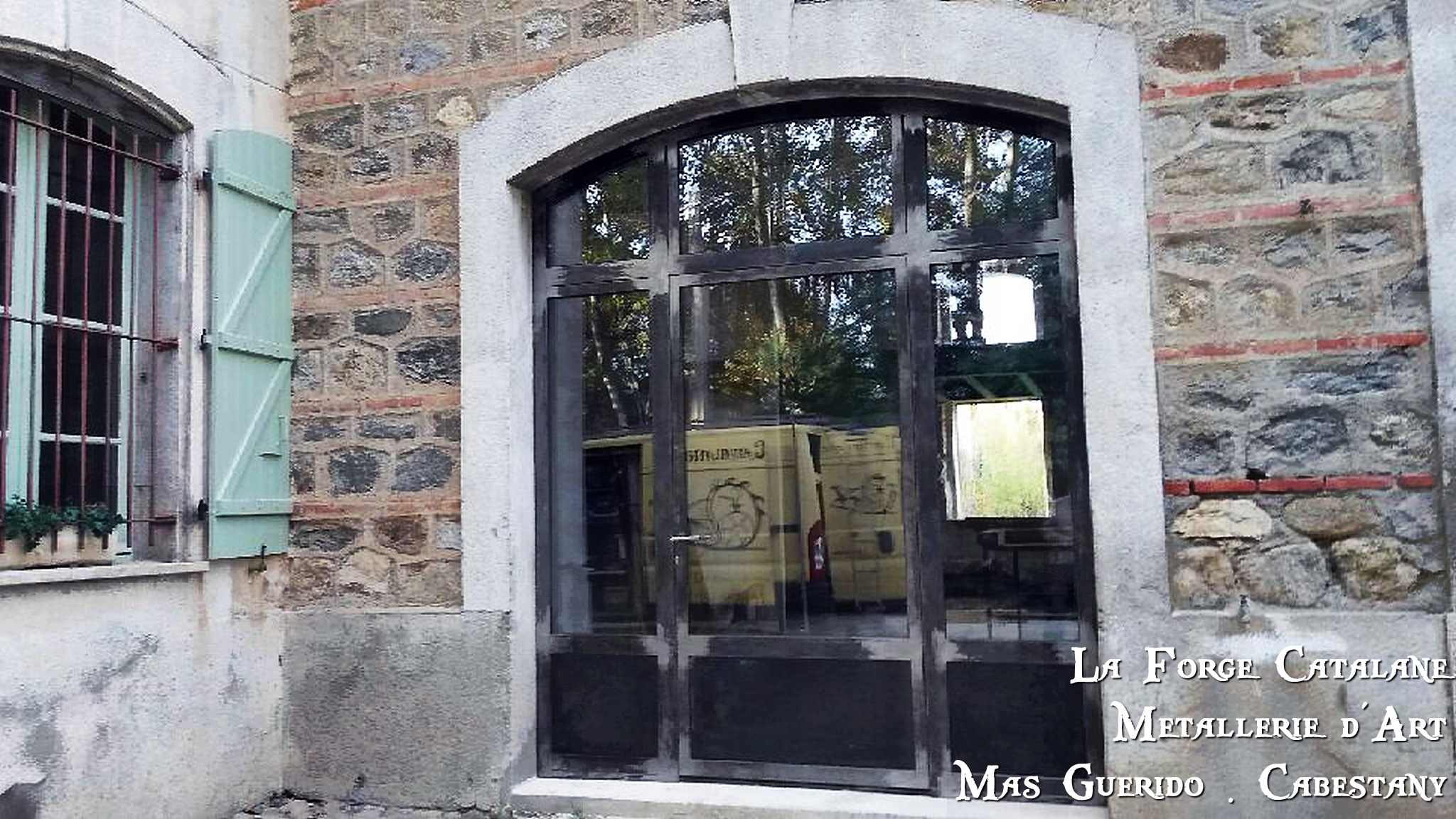 porte vitree blindee inspiration ancien atelier forge catalane.jpg